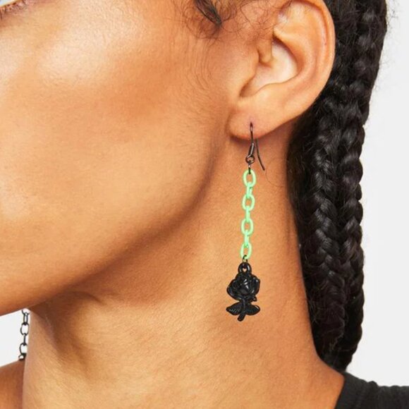 2/$20 Dolls Kill Thorns Of Love Mismatched Drop Earrings - Picture 6 of 6